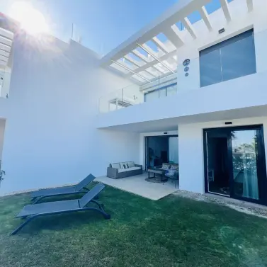 Alquiler a corto plazo de apartamento en planta baja en La Cala de Mijas