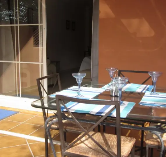 Short-term rent of ground floor apartment in Elviria