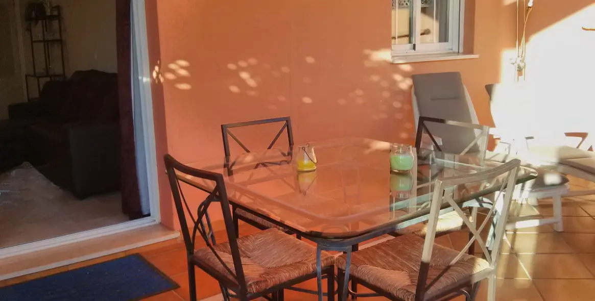 Short-term rent of ground floor apartment in Elviria 5
