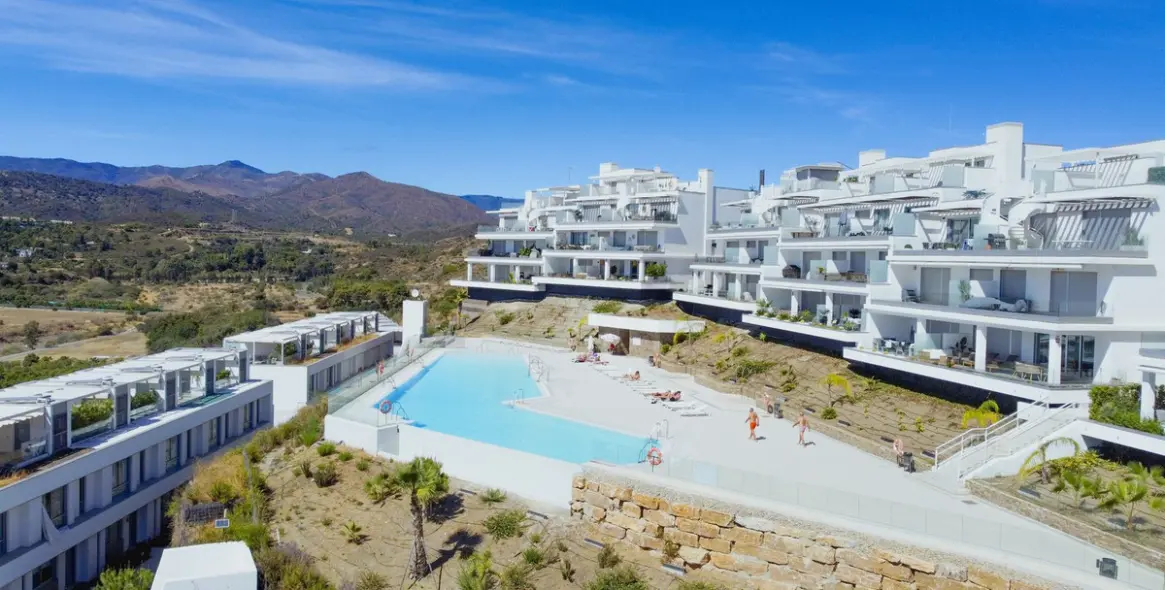 Short-term rent of middle floor apartment in Cancelada 1