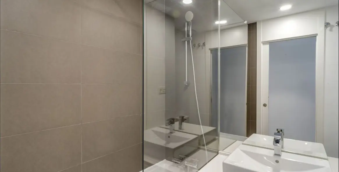 Short-term rent of middle floor apartment in Cancelada 6