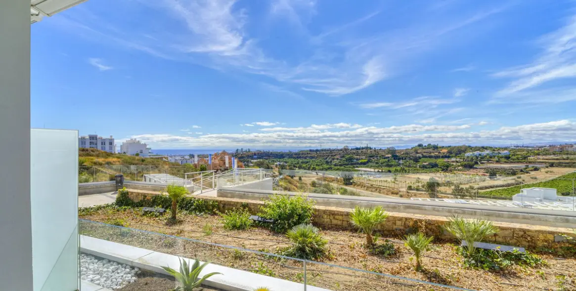 Short-term rent of middle floor apartment in Cancelada 26