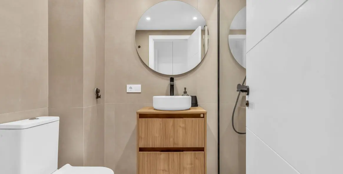 Краткосрочная аренда апартаментов на среднем этаже в Estepona 8