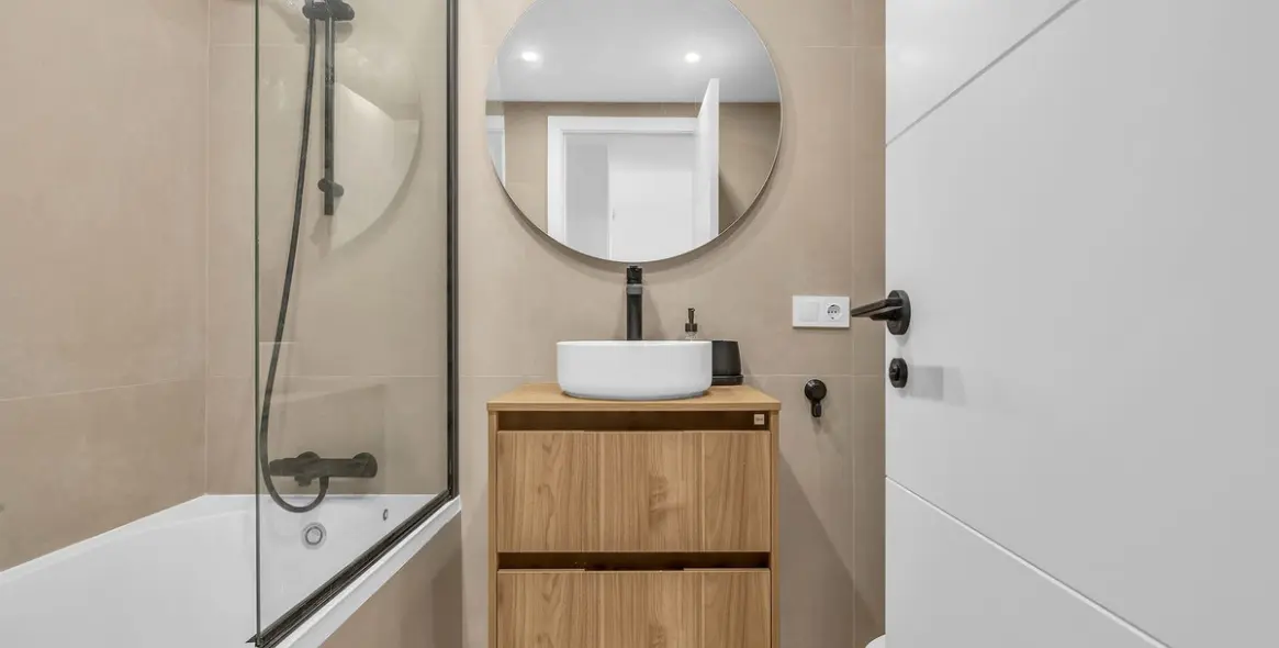 Краткосрочная аренда апартаментов на среднем этаже в Estepona 19