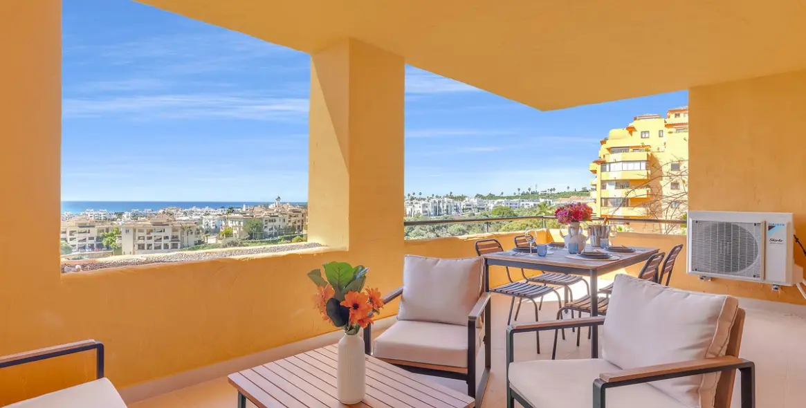 Краткосрочная аренда апартаментов на среднем этаже в Estepona 23