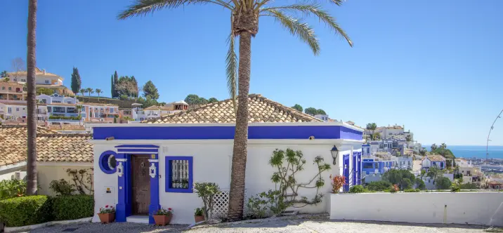 Краткосрочная аренда таунхауса в La Heredia 0