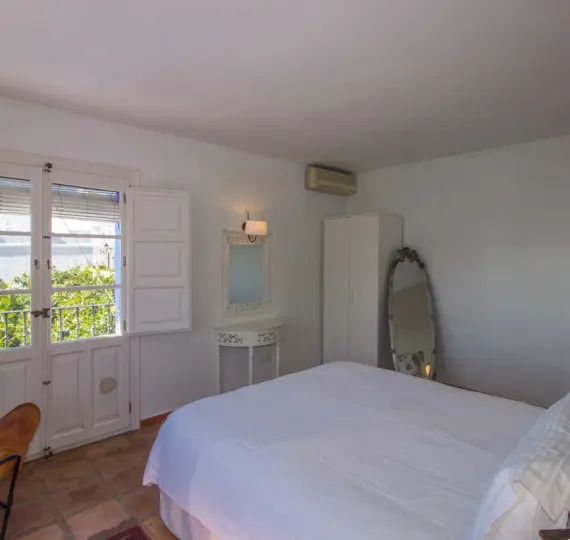 Краткосрочная аренда таунхауса в La Heredia