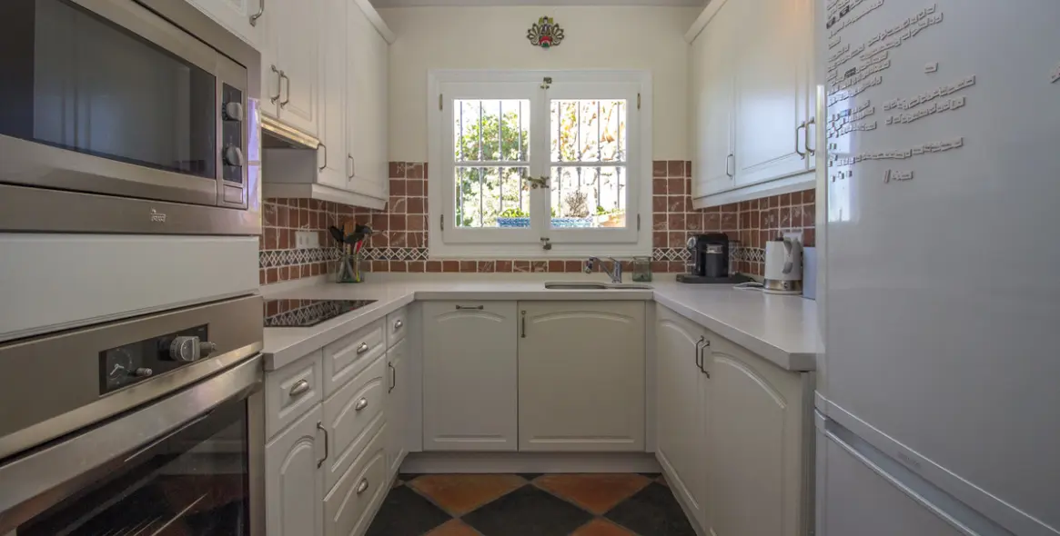 Краткосрочная аренда таунхауса в La Heredia 11