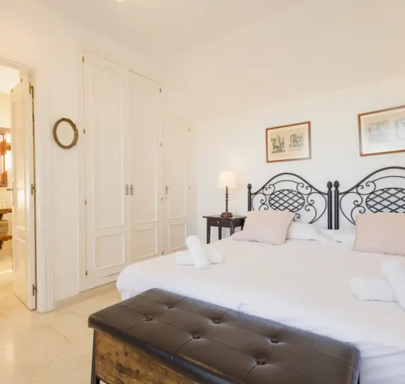 Long-term rent of penthouse duplex in Costabella