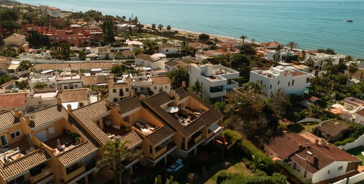 Long-term rent of penthouse duplex in Costabella 14