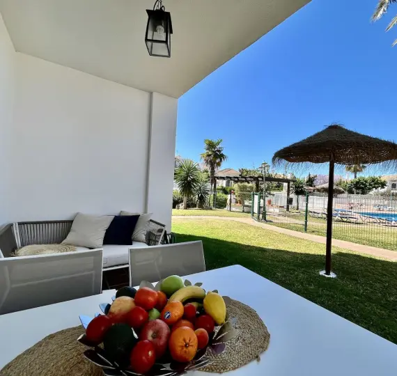 Short-term rent of ground floor apartment in Riviera del Sol