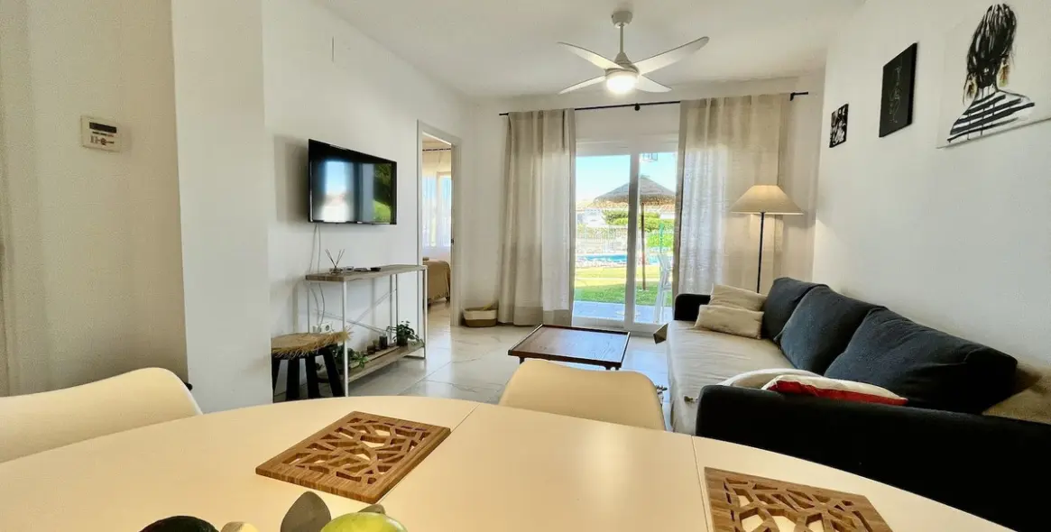 Short-term rent of ground floor apartment in Riviera del Sol 13
