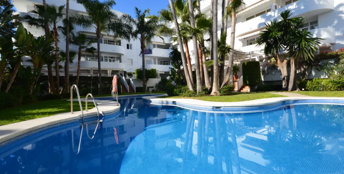 Short-term rent of ground floor apartment in Marbella 2