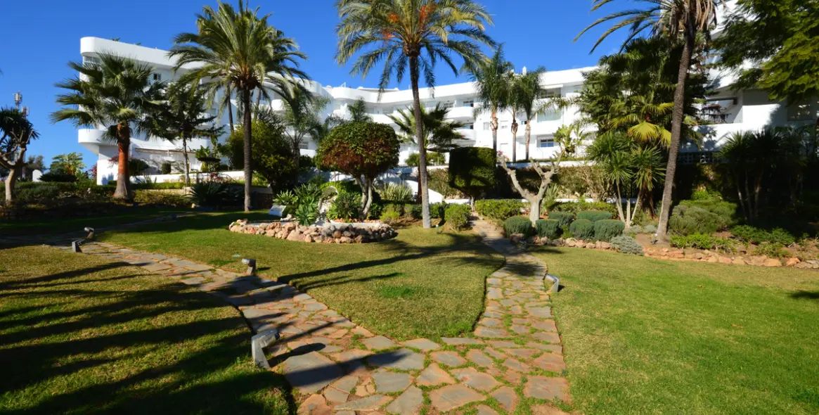 Short-term rent of ground floor apartment in Marbella 17