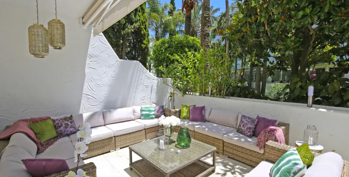 Краткосрочная аренда апартаментов на первом этаже в Marbella 1