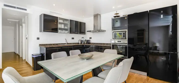 Краткосрочная аренда апартаментов на первом этаже в Marbella 4