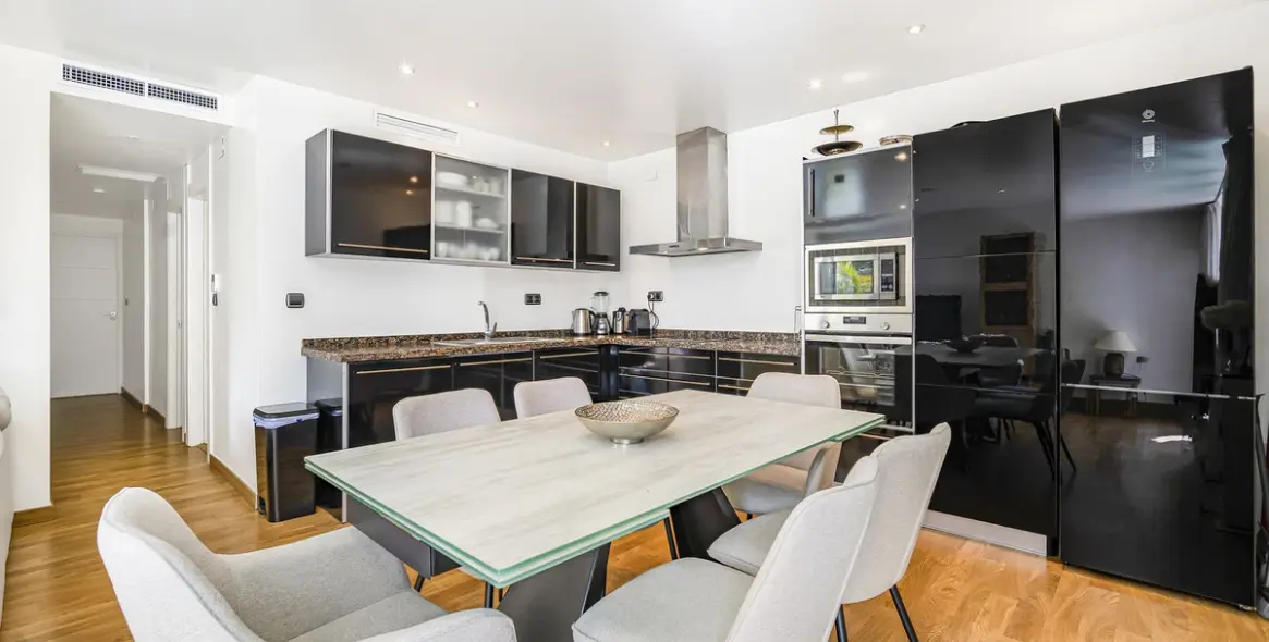 Краткосрочная аренда апартаментов на первом этаже в Marbella 19