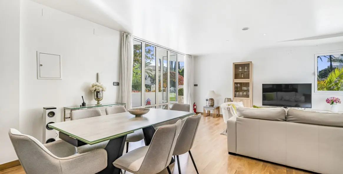 Short-term rent of ground floor apartment in Marbella 22