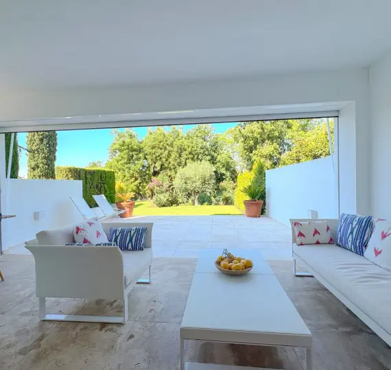 Long-term rent of townhouse in Nueva Andalucía