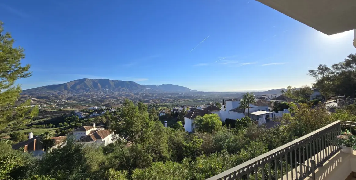 Short-term rent of middle floor apartment in La Cala Golf 32