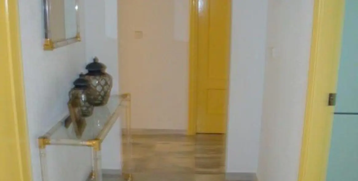 Short-term rent of middle floor apartment in Nueva Andalucía 2