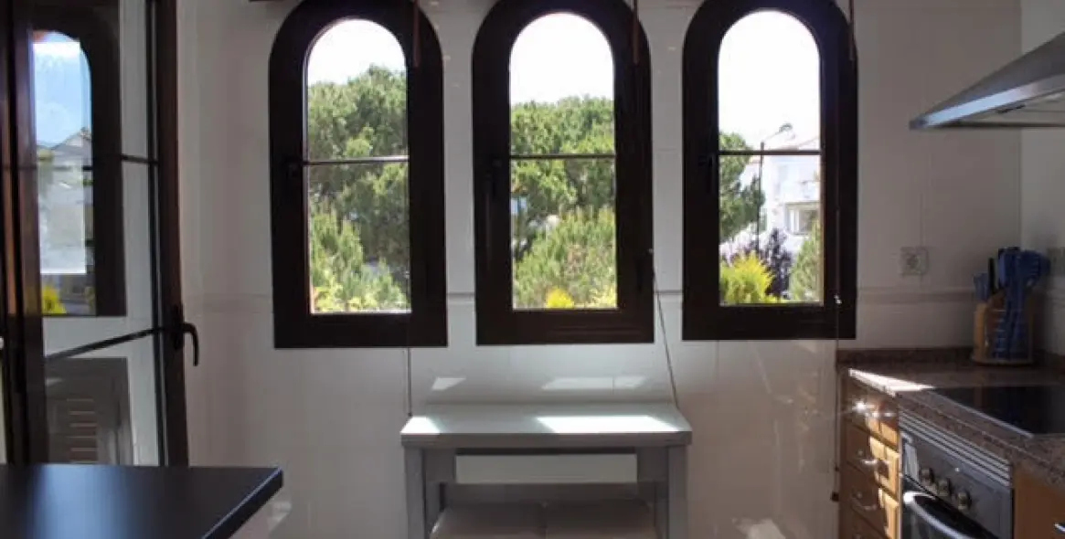 Long-term rent of middle floor apartment in Hacienda del Sol 16