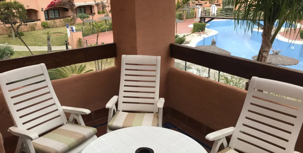 Short-term rent of middle floor apartment in Hacienda del Sol 22