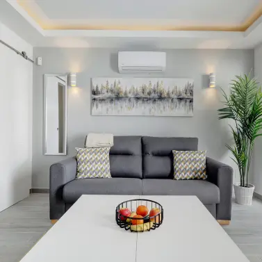 Short-term rent of middle floor apartment in Nueva Andalucía