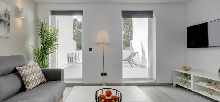 Short-term rent of middle floor apartment in Nueva Andalucía 4