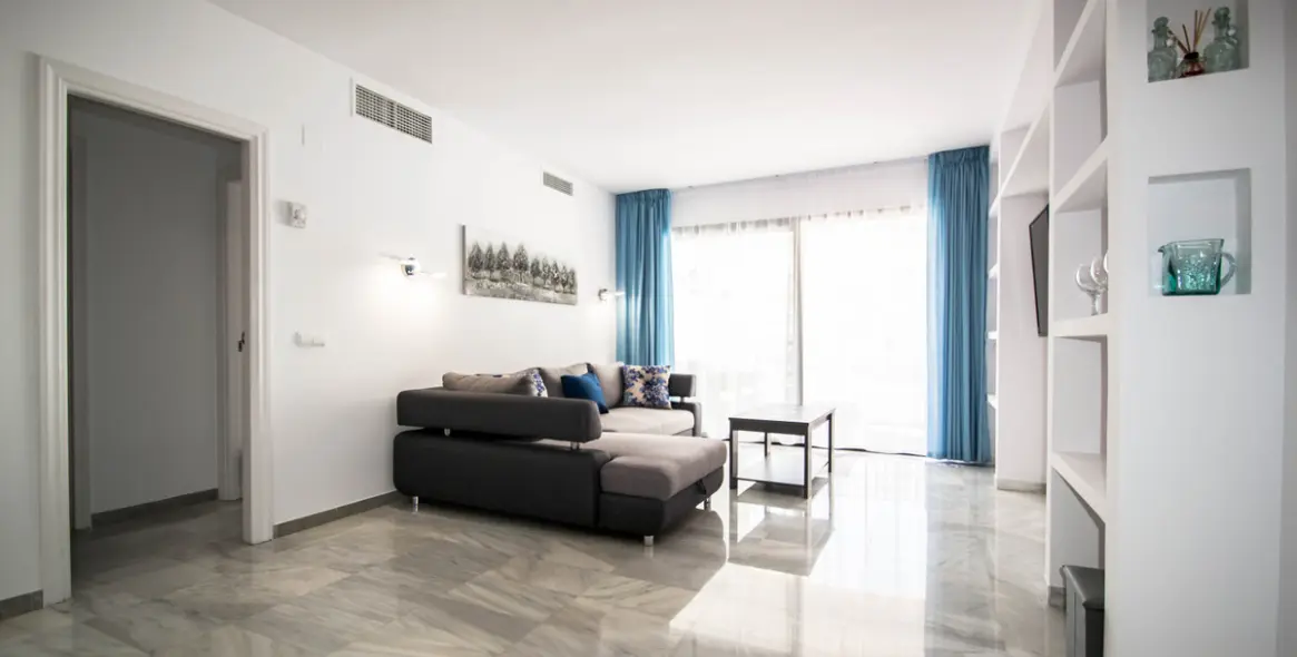 Краткосрочная аренда апартаментов на среднем этаже в Puerto Banús 21