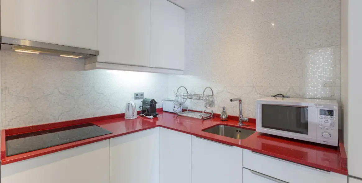 Short-term rent of penthouse in Puerto Banús 8