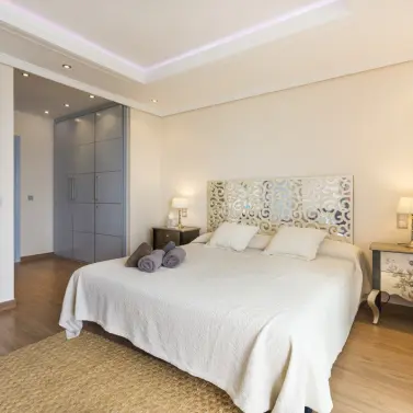 Short-term rent of penthouse in Puerto Banús