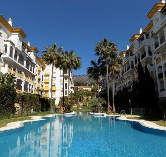 Short-term rent of ground floor apartment in Marbella