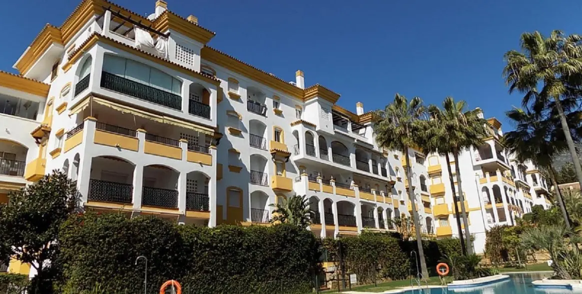 Short-term rent of ground floor apartment in Marbella 18