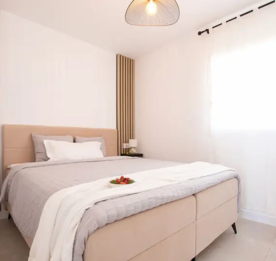 Долгосрочная аренда апартаментов на среднем этаже в Torrenueva