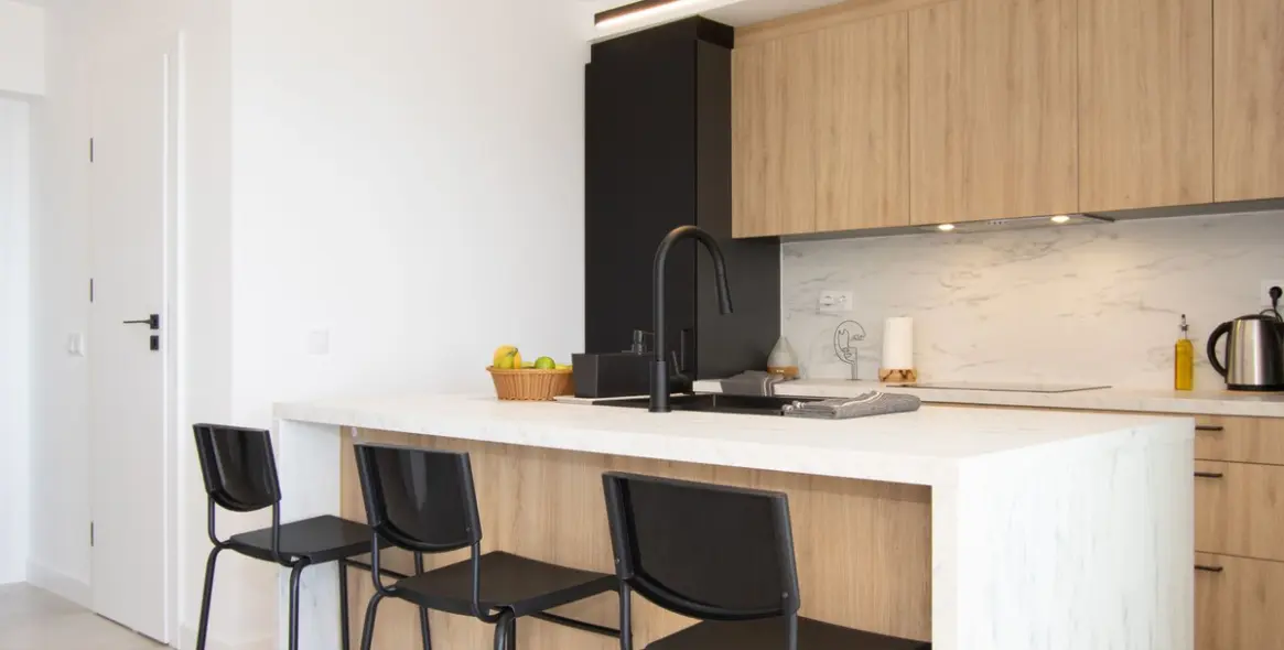 Long-term rent of middle floor apartment in Torrenueva 21