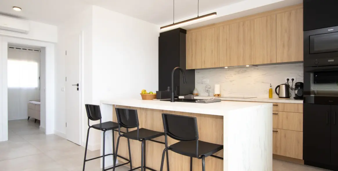 Long-term rent of middle floor apartment in Torrenueva 22