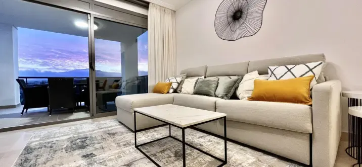 Short-term rent of middle floor apartment in Los Flamingos 1