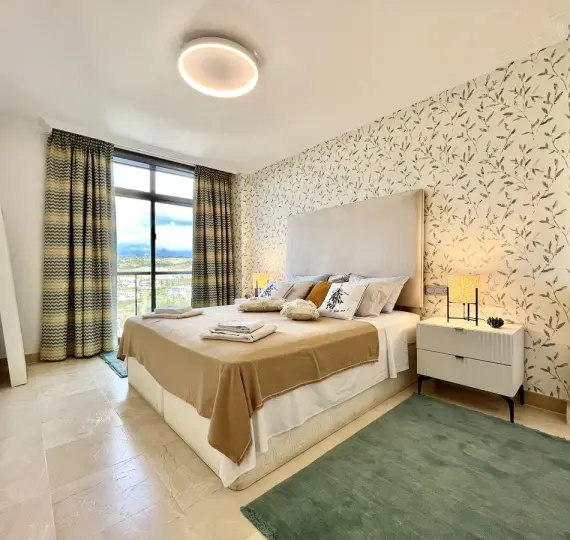 Short-term rent of middle floor apartment in Los Flamingos