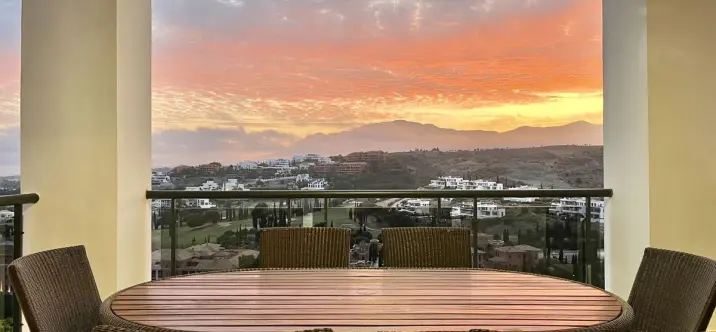 Short-term rent of middle floor apartment in Los Flamingos 4