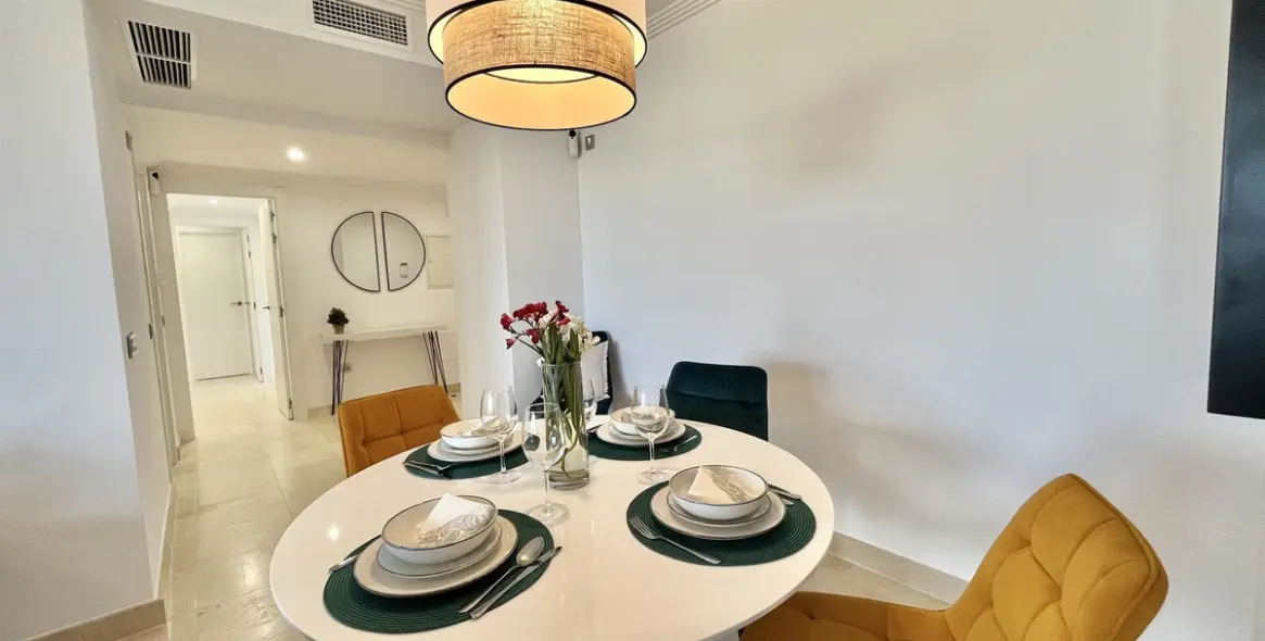 Short-term rent of middle floor apartment in Los Flamingos 12