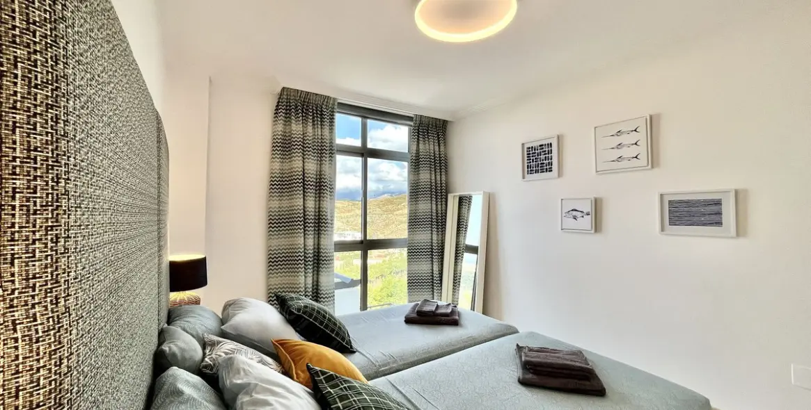 Short-term rent of middle floor apartment in Los Flamingos 31