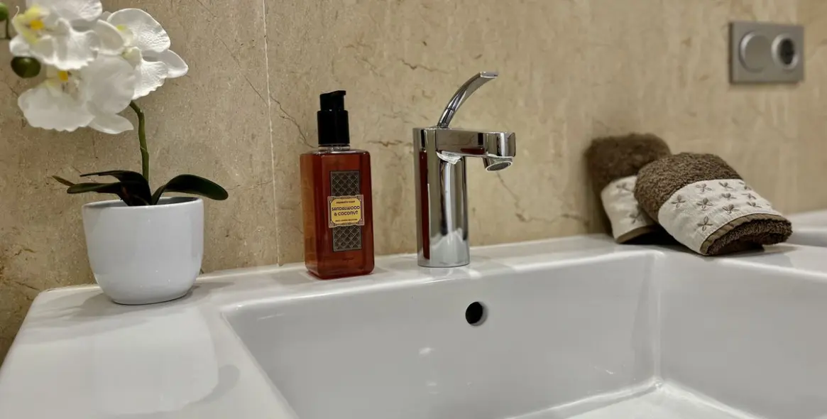 Short-term rent of middle floor apartment in Los Flamingos 35