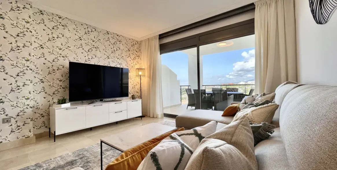 Short-term rent of middle floor apartment in Los Flamingos 38