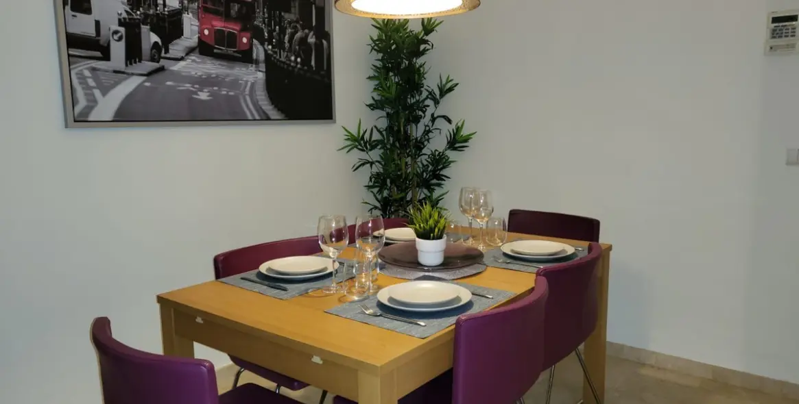 Short-term rent of middle floor apartment in Selwo 3