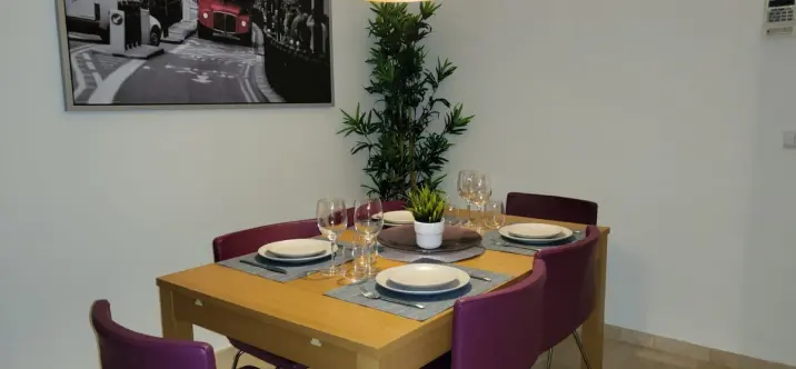 Short-term rent of middle floor apartment in Selwo 2