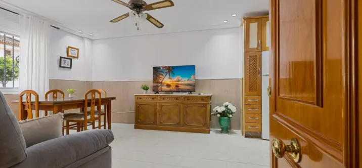 Долгосрочная аренда апартаментов на первом этаже в Fuengirola 0