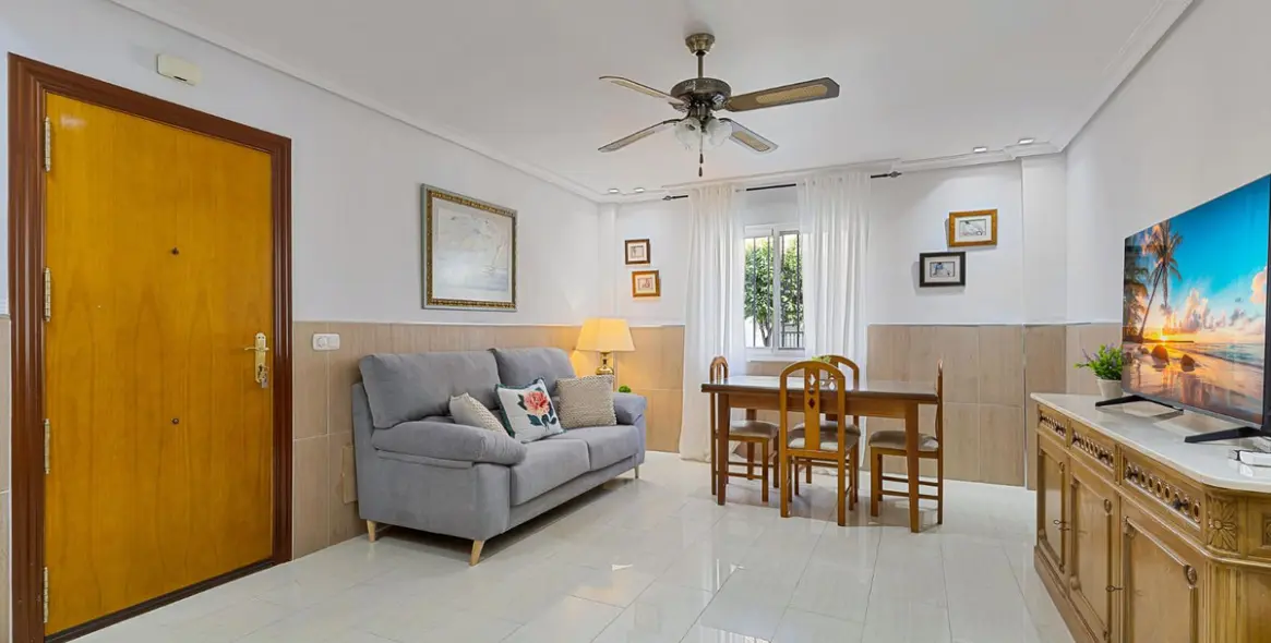 Долгосрочная аренда апартаментов на первом этаже в Fuengirola 2