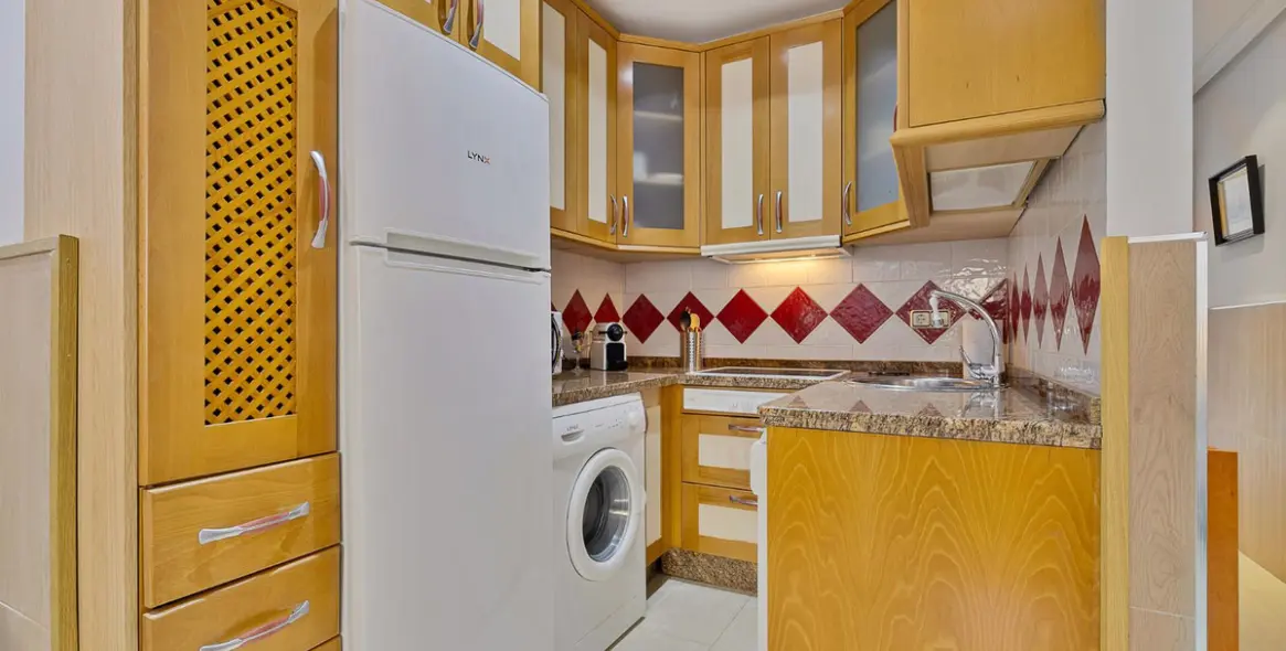 Долгосрочная аренда апартаментов на первом этаже в Fuengirola 6