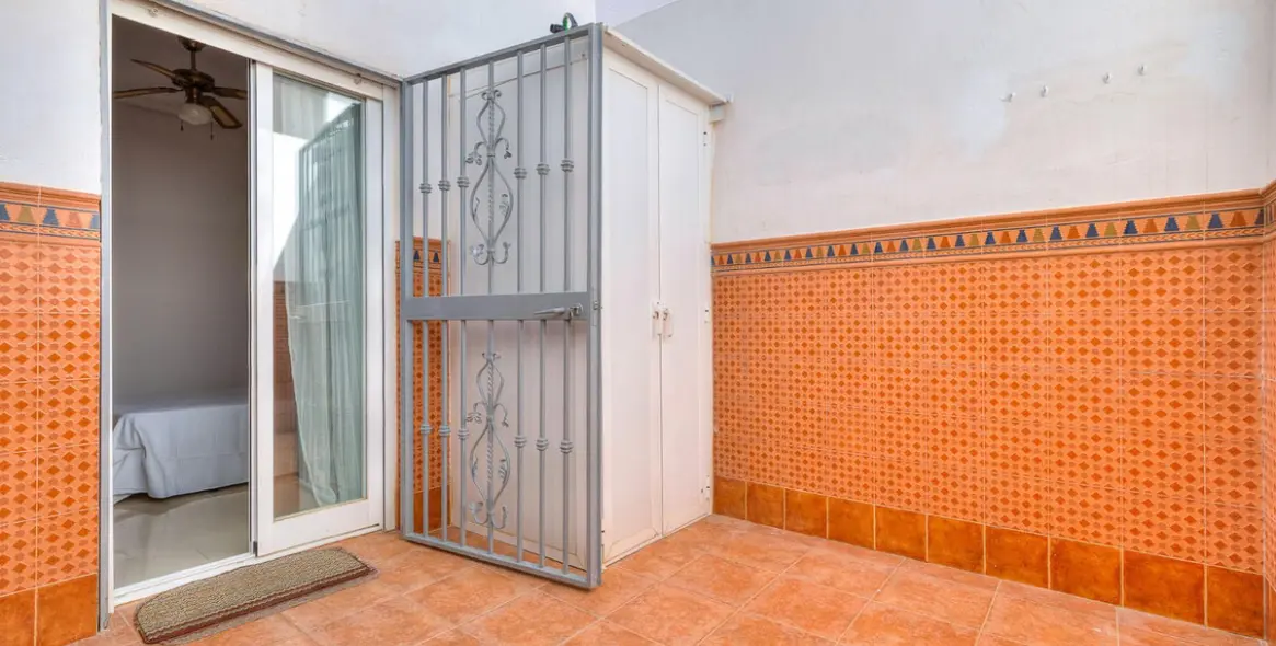 Долгосрочная аренда апартаментов на первом этаже в Fuengirola 20